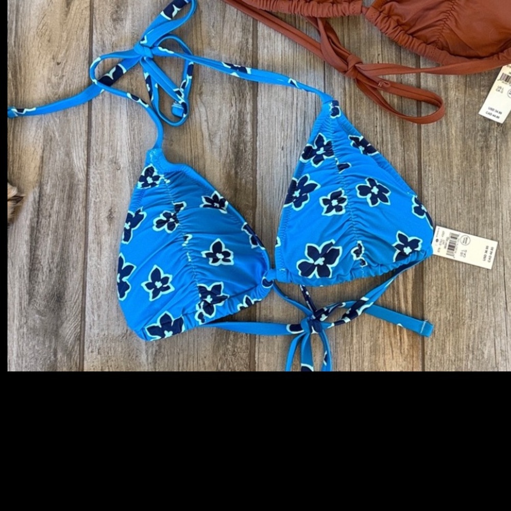 NWT-aerie Ruched String Bikini Top Bright Blue with flowers